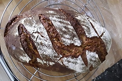 Kartoffelbrot mit Sauerteig 6