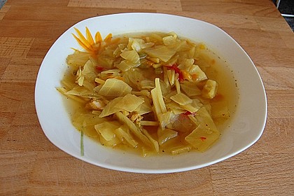 Scharfe Kohlsuppe