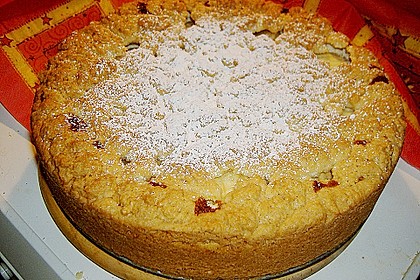 Marzipan - Quark - Torte mit &Auml;pfeln und Streuseln 1