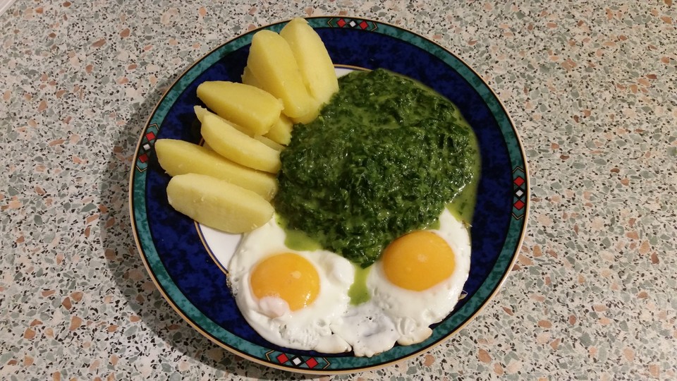 Spinat Spiegelei Und Salzkartoffeln Von Sissi Oma Chefkoch De