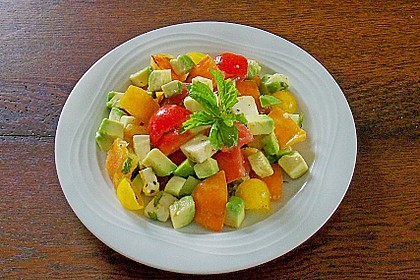 Tomaten - Avocado - Salat 1