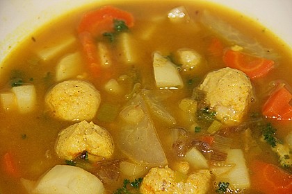 Suppe mit Parmesannocken 1