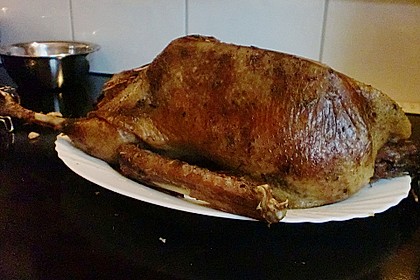 Weihnachtsgans mit Couscous - Maronen - F&uuml;llung 1
