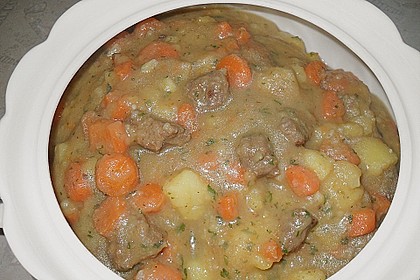 M&ouml;hren - Rindfleisch - Eintopf