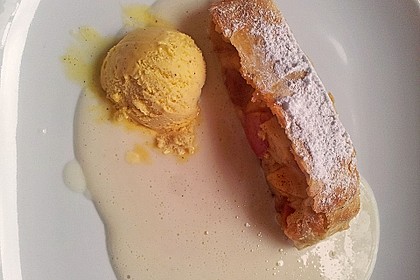Alt-Wiener Apfelstrudel 14