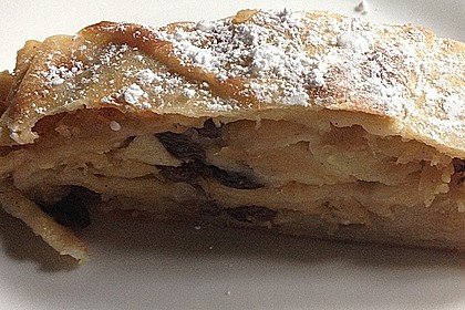 Alt-Wiener Apfelstrudel 25