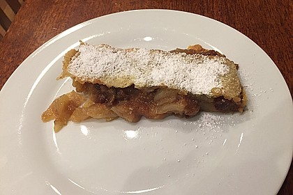Alt-Wiener Apfelstrudel 15