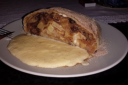 Alt-Wiener Apfelstrudel 20