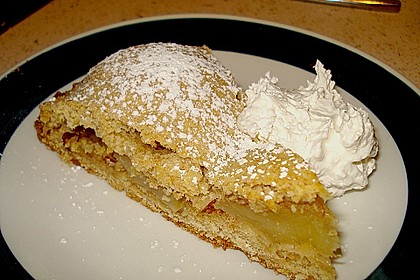 Gedeckter Apfelkuchen aus dem Altm&uuml;hltal 1