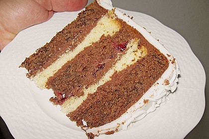 Rotwein - Haselnuss - Kuchen 9
