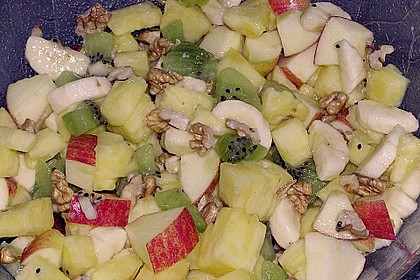 Obstsalat mit Waln&uuml;ssen 1