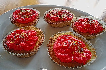 Vanilla Cupcakes 36