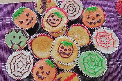 Vanilla Cupcakes 19