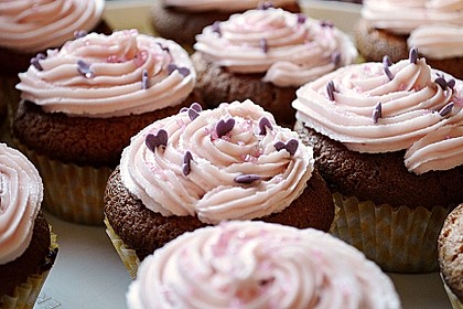 Vanilla Cupcakes 5