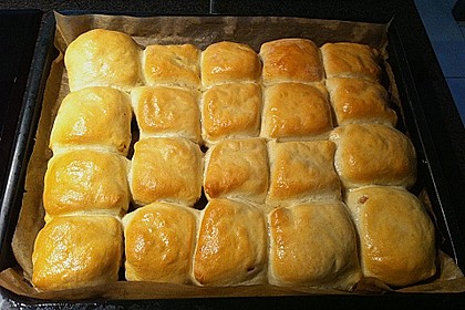 Gef&uuml;llte Teigtaschen, Piroggen mit Kohl 1