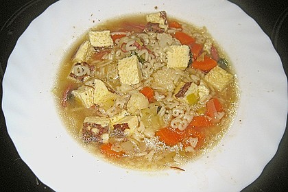 Omas Rindfleischsuppe