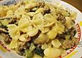 Farfalle mit Tatar, Riesenbohnen und Champignons