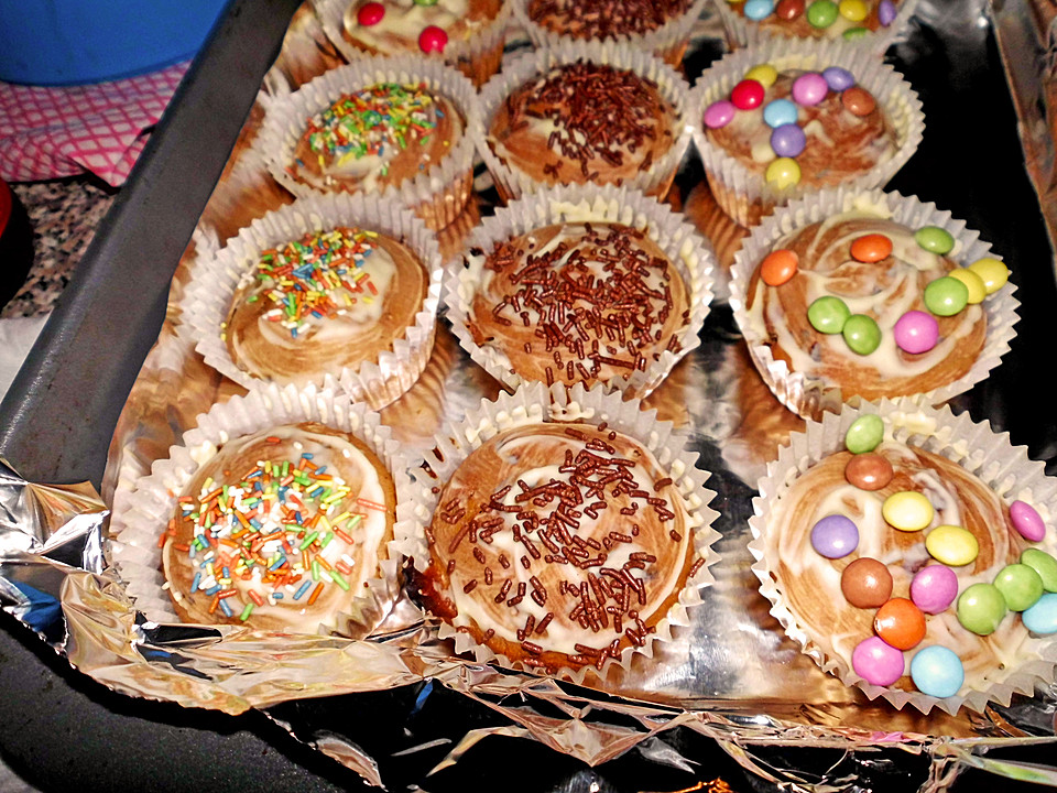 Smarties - Muffins (Rezept mit Bild) von ankesuper | Chefkoch.de