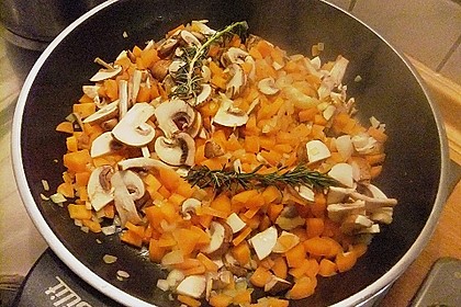 Kloß mit Soß' vegetarisch 19