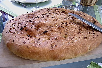 Bettis Knoblauchkräuterbrot 2