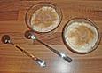Pfirsich - Schmand - Creme mit Zimtzucker