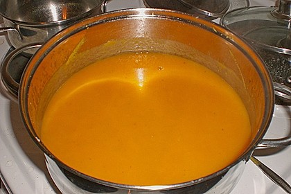 S&uuml;&szlig;kartoffel - Karotten - Suppe 1