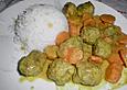 Fleischb&auml;llchen mit Karotten in Currysauce