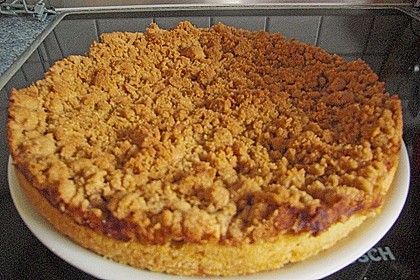 Veganer Apfelkuchen mit Zimtstreuseln 55