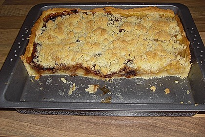 Veganer Apfelkuchen mit Zimtstreuseln 38