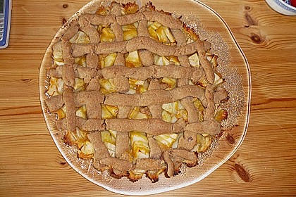 Veganer Apfelkuchen mit Zimtstreuseln 41