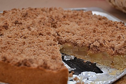 Veganer Apfelkuchen mit Zimtstreuseln 9