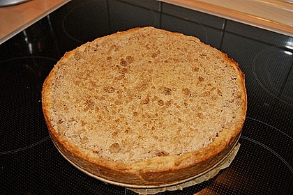 Veganer Apfelkuchen mit Zimtstreuseln 19