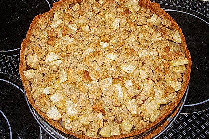 Veganer Apfelkuchen mit Zimtstreuseln 50