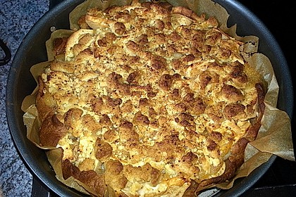 Veganer Apfelkuchen mit Zimtstreuseln 46