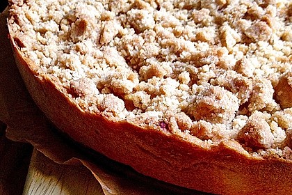 Veganer Apfelkuchen mit Zimtstreuseln 29