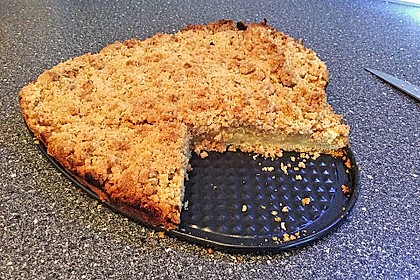 Veganer Apfelkuchen mit Zimtstreuseln 70
