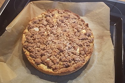 Veganer Apfelkuchen mit Zimtstreuseln 65
