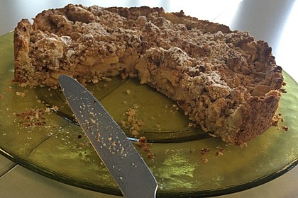 Veganer Apfelkuchen mit Zimtstreuseln 32