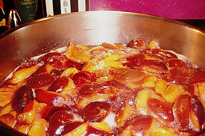 Pflaumenlik&ouml;r 1