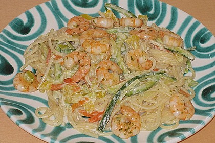 Gem&uuml;sespaghetti mit Shrimps 3