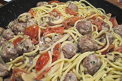 Linguine mit Hackb&auml;llchen und Pilzrahmsauce 1