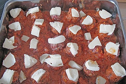 Hackb&auml;llchen mit Tomatensauce und Mozzarella 6