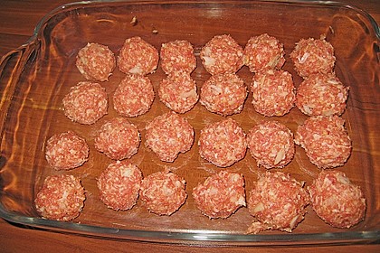 Hackb&auml;llchen mit Tomatensauce und Mozzarella 20