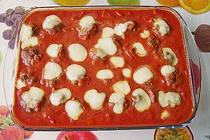Hackb&auml;llchen mit Tomatensauce und Mozzarella 36