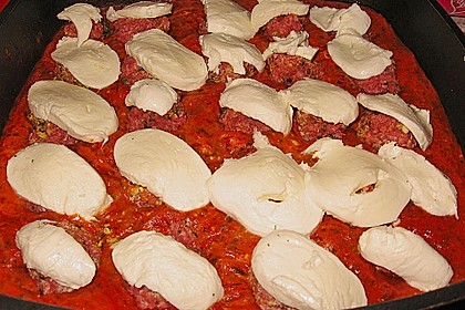 Hackb&auml;llchen mit Tomatensauce und Mozzarella 38