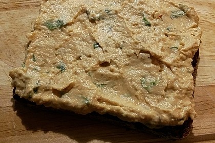 Merceiles Hummus auf türkische Art 23