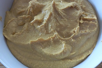 Merceiles Hummus auf türkische Art 25