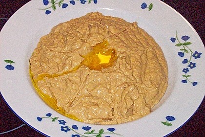 Merceiles Hummus auf türkische Art 24