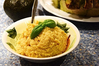Merceiles Hummus auf türkische Art 7