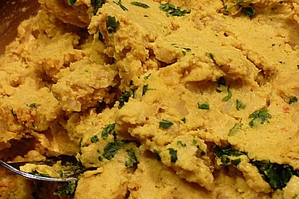 Merceiles Hummus auf türkische Art 18